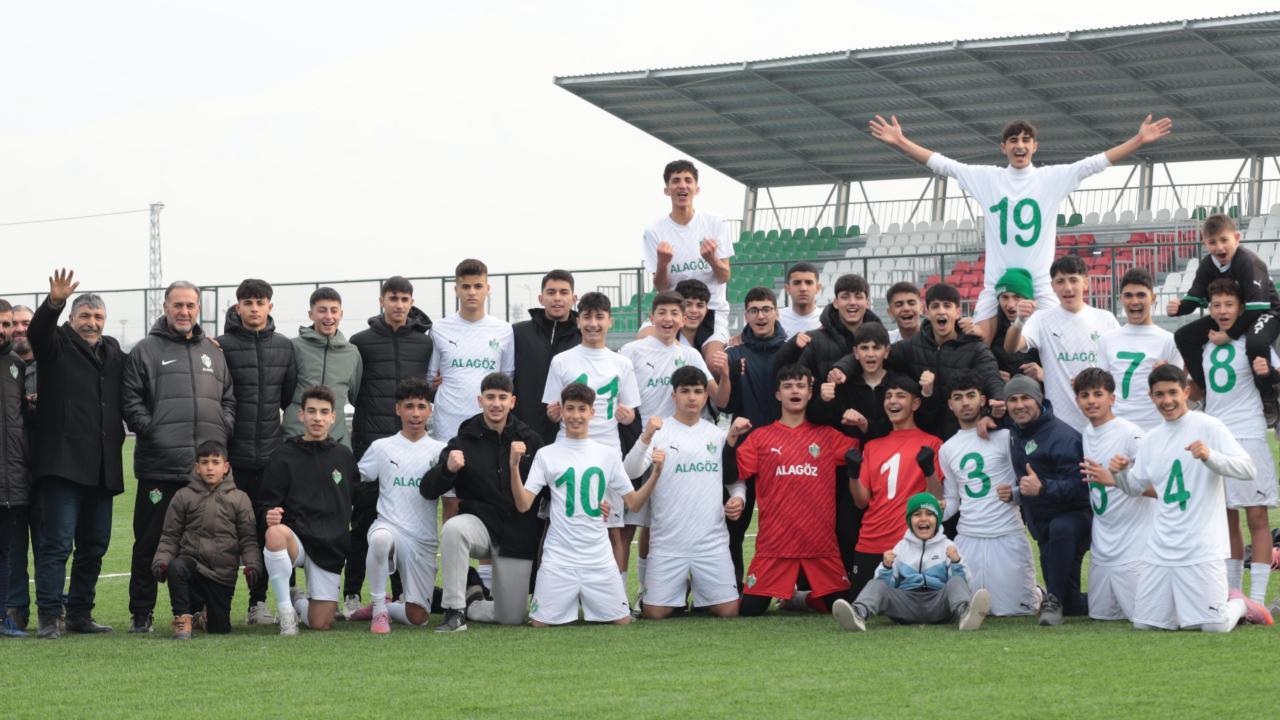 Alagöz Holding Iğdır FK U-15 Takımından Büyük Başarı