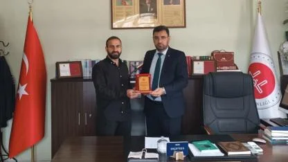 Aralık Müftülüğü’nde Veda Töreni: Tayini Çıkan Personele Plaket Takdim Edildi