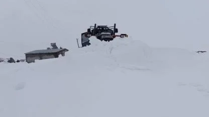 Ekipler Seferber Oldu: Iğdır’da Kar Yağışı Ulaşımı Felç Etti