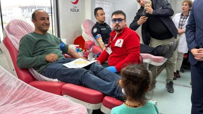 Iğdır Emniyeti’nden "Hayat Veren" Mesai: 300 Polisten Kan Bağışı