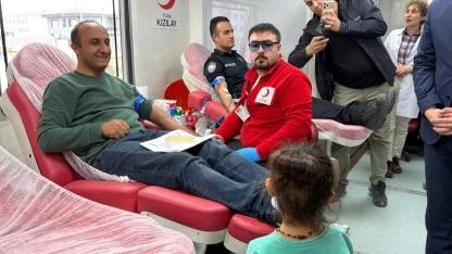 Iğdır Emniyeti’nden "Hayat Veren" Mesai: 300 Polisten Kan Bağışı