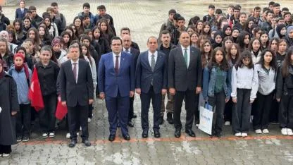 Iğdır protokolü motivasyon için öğrencilerle bir araya geldi