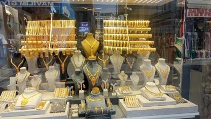 Iğdır'da altın fiyatları nisan ayının ilk gününe yükselişle başladı