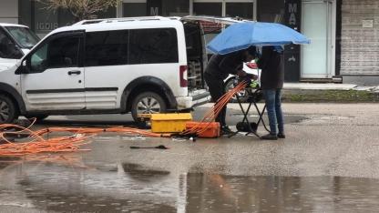 Iğdır’da Hizmet Aşkı: Yağmur Çamur Demeden Fiber Ağlar Örülüyor