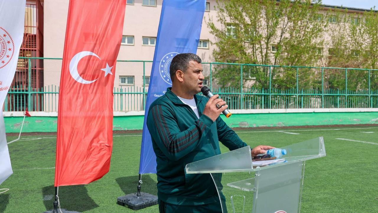 Iğdır’da Okul Sporları Heyecanı Başladı