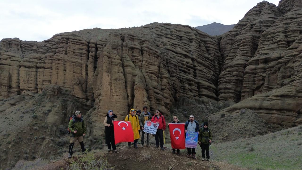 Iğdır’da, Türk Polis Teşkilatı’nın 181. kuruluş yıl dönümü zirveden kutladılar
