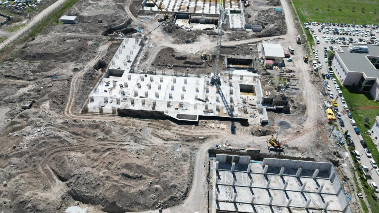 Iğdır’da Yeni Devlet Hastanesi Yapımı Aralıksız Sürüyor