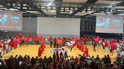 Iğdır’ın Kafkas Ekibi İstanbul’da Sahne Aldı: Büyük Beğeni