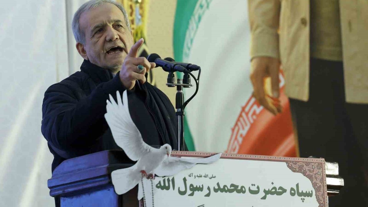 İran Cumhurbaşkanı Pezeşkiyan’dan Kararlılık Mesajı