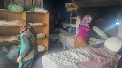 kadınlar ellerinin hamuruyla gelir elde ediyorlar