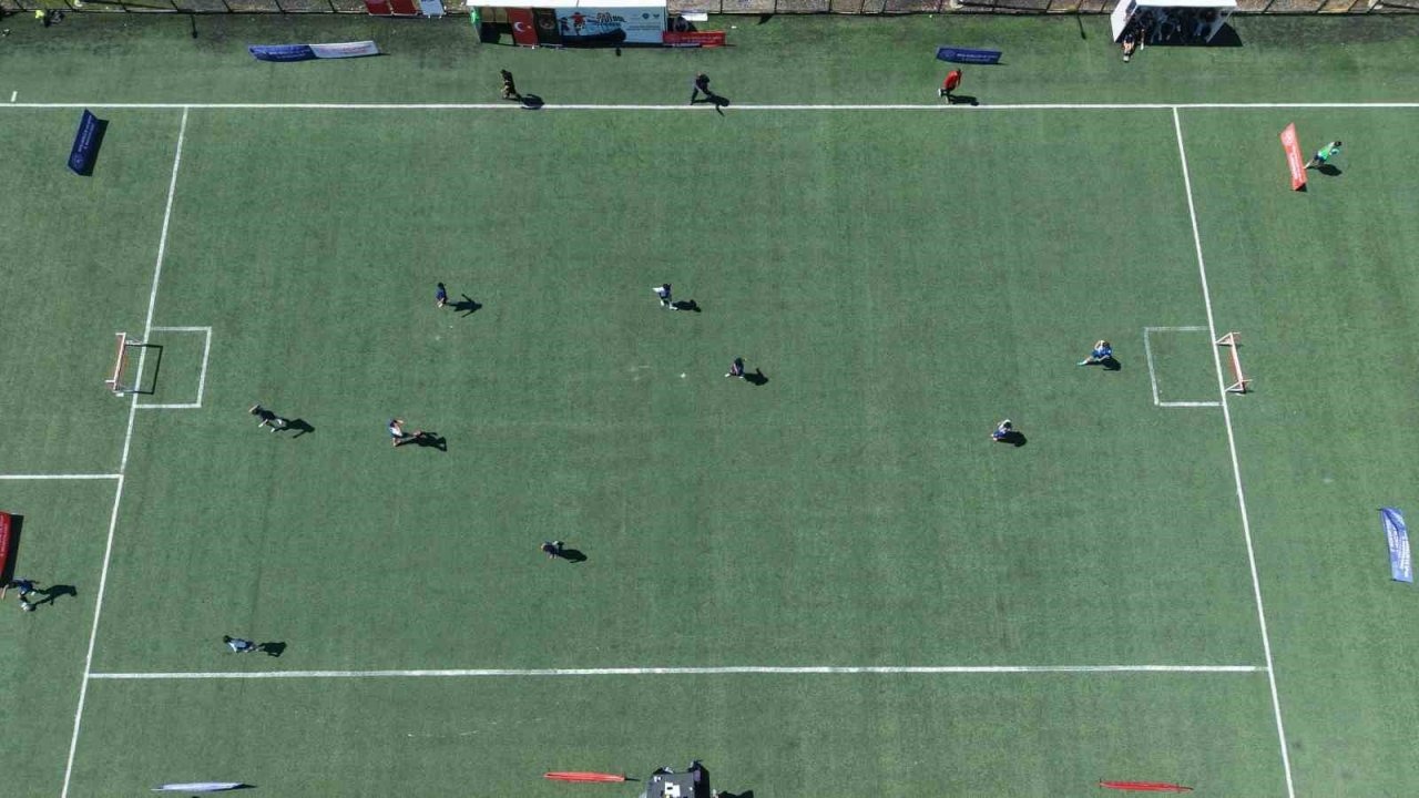 Muş'ta Türk Polis Teşkilatı'nın 181. Yıl Dönümüne Özel Futbol Turnuvası Başladı