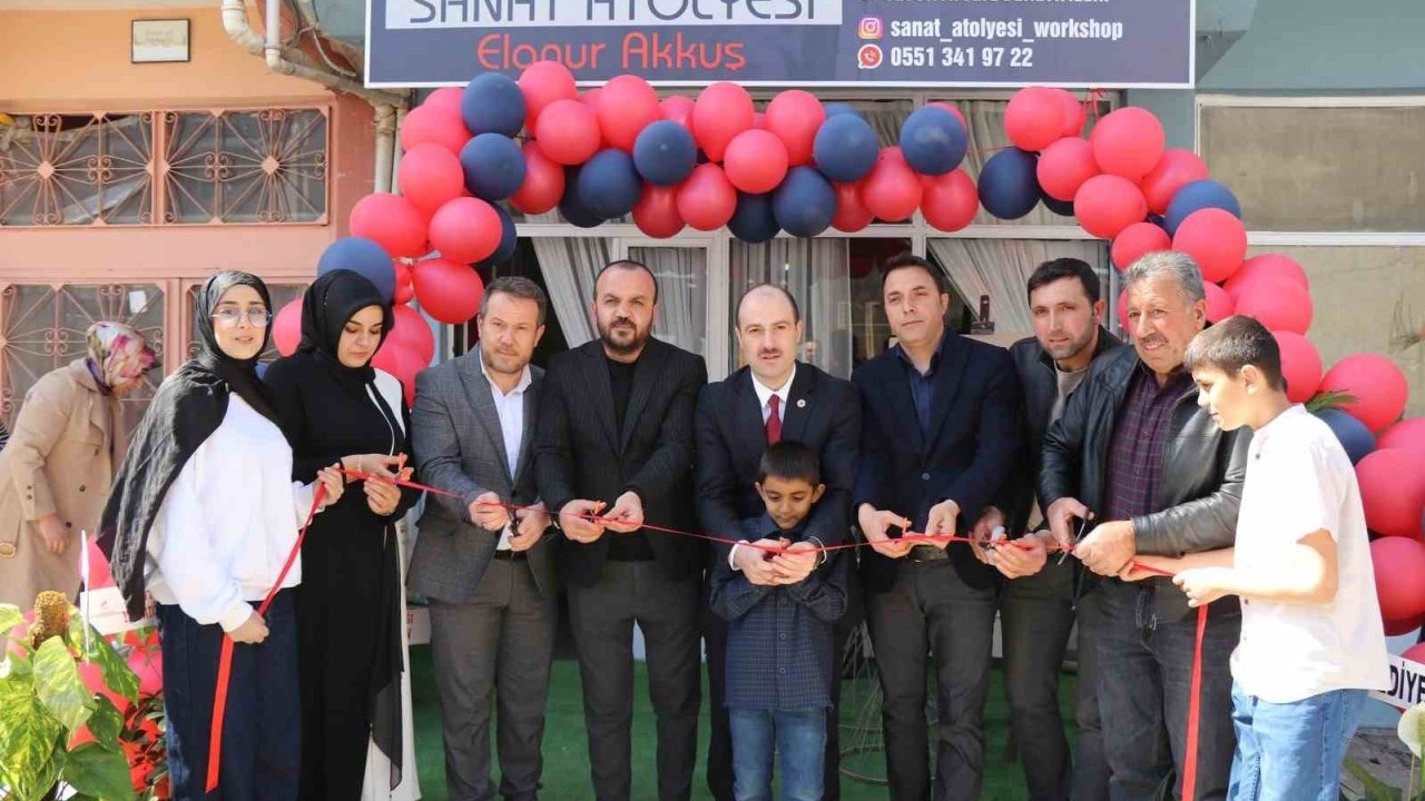 Ödüllü Sanatçı Hayalini Gerçekleştirdi: Erzurum’da Ehram ve Filografi Buluştu