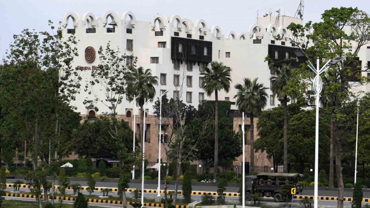 Orta Doğu'da Yeni Dönem Mi? James David Vance Başkanlığındaki ABD Heyeti Pakistan'a Çıkarma Yaptı