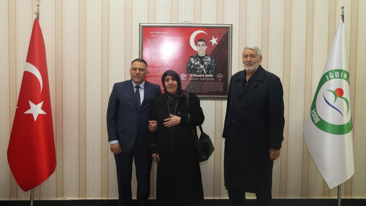 Rektör Gürel’den Şehit Bülent Yurtseven’in Ailesine Vefa