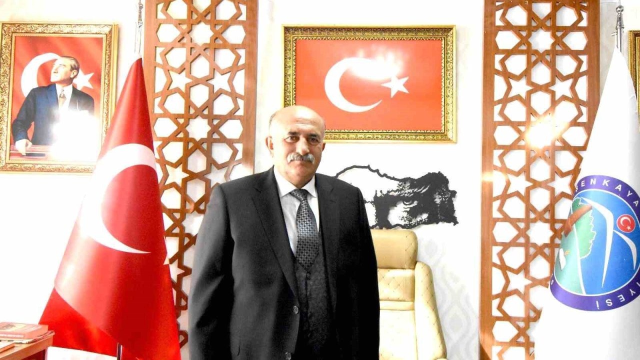 Şenkaya Belediye Başkanı Görbil Özcan'dan Kurtuluşun 108. Yılına Özel Anlamlı Mesaj