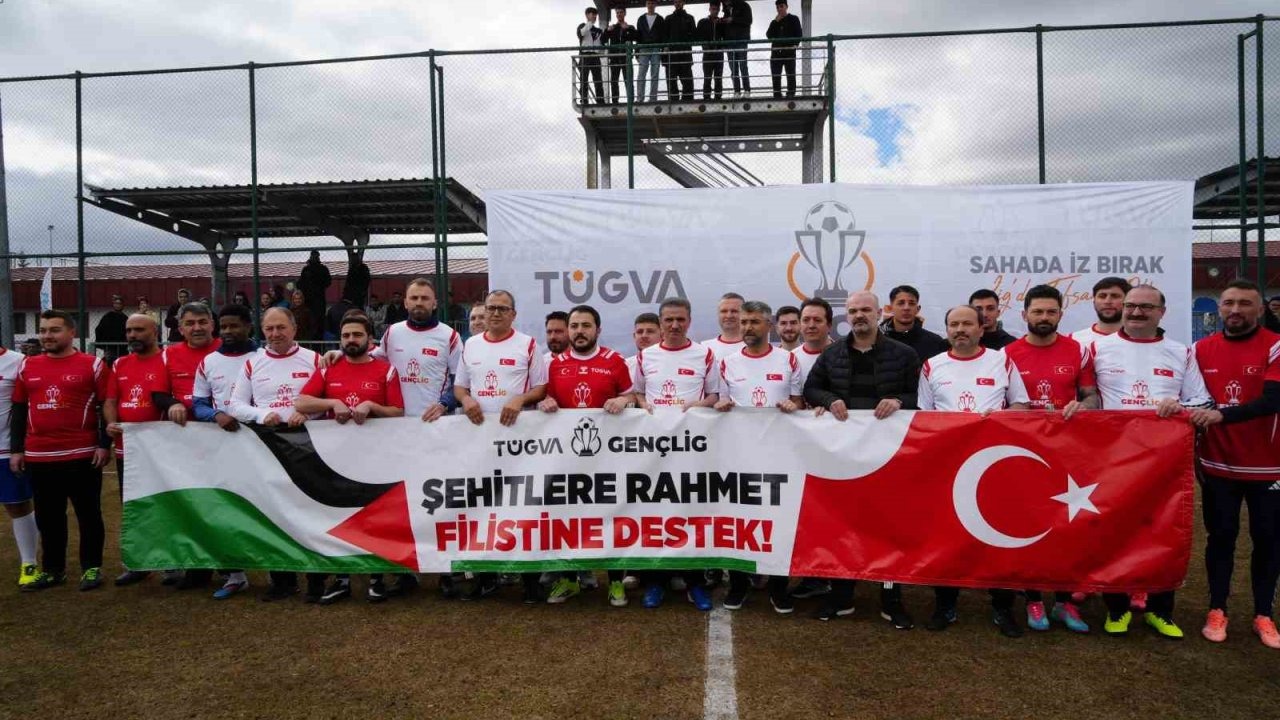 TÜGVA Erzurum GençLig Liseler Arası Futbol Turnuvası Tanıtım Maçıyla Başladı