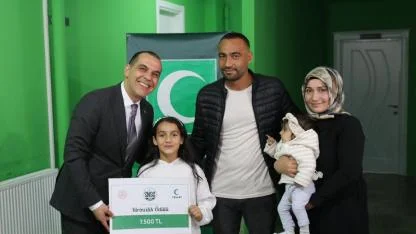 Vali Taşolar Genç Yetenekleri Kutladı: "Sağlıklı Nesil Sağlıklı Gelecek" Finali Yapıldı