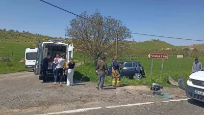 Mardin'de Zincirleme Kaza: 5 Araç Birbirine Girdi, 5 Yaralı