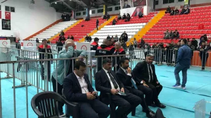 Kars’ta Hayvancılığın Zirvesinde Demokrasi Şöleni: 3 Bin 42 Üye Sandığa Gitti