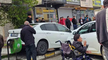 Muş Hasköy’de Korkutan Çarpışma: İki Araç Birbirine Girdi