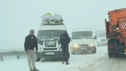 Palandöken’de Kış Geri Döndü: Kar Kalınlığı Tipinin Etkisiyle 8 Metreyi Buldu
