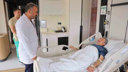 Kilo Kaybı Şikayetiyle Gitti, Dev Tümörle Karşılaştı!