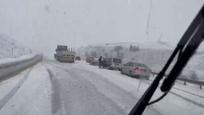 Erzurum’da Kar Yağışı ve Tipi: Görüş Mesafesi 5 Metrenin Altına Düştü