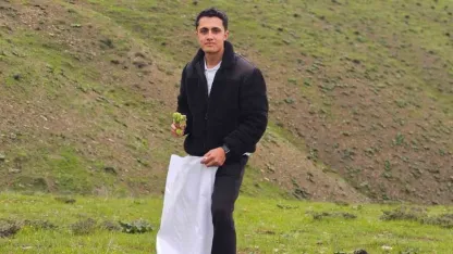 Muş'ta Yayla Muzu Mesaisi Başladı: Uçkun Toplamak İçin Dağlara Çıkıyorlar