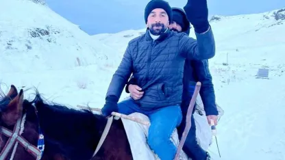 Çığ Felaketinde Acı Tablo: Elleri Çoraplı, Cebinde Ekmek