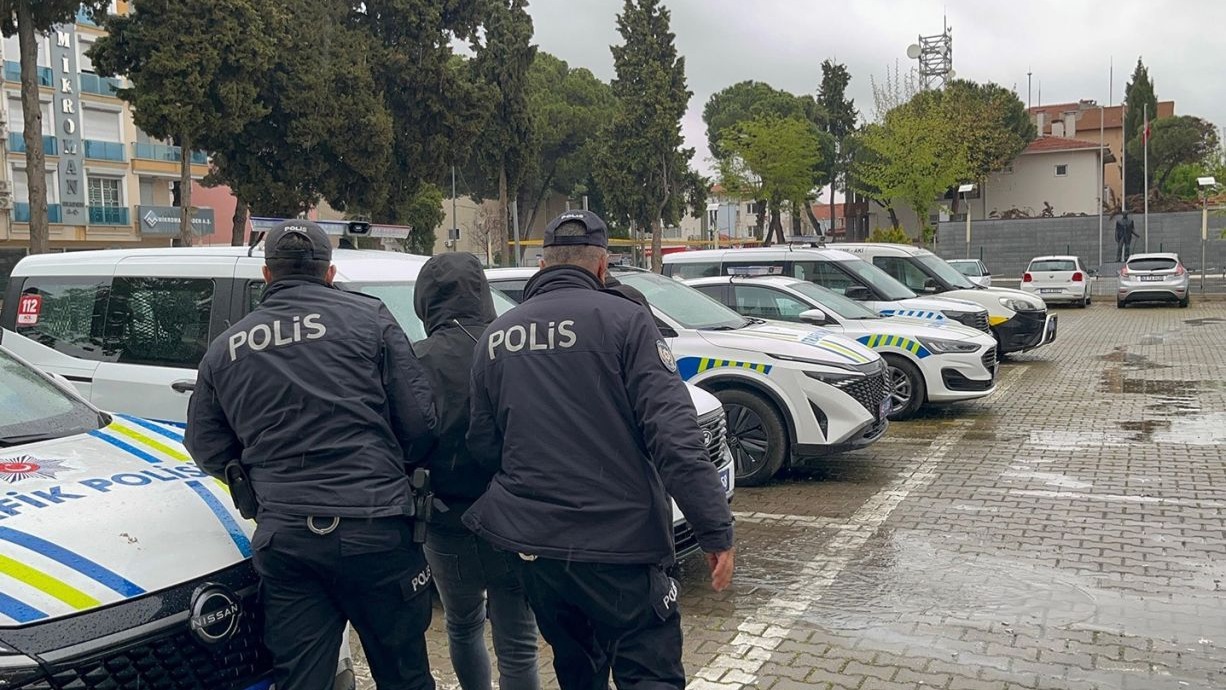 Ağabeyini Öldüren Genç Tutuklandı: Kula’da Yaslı Veda