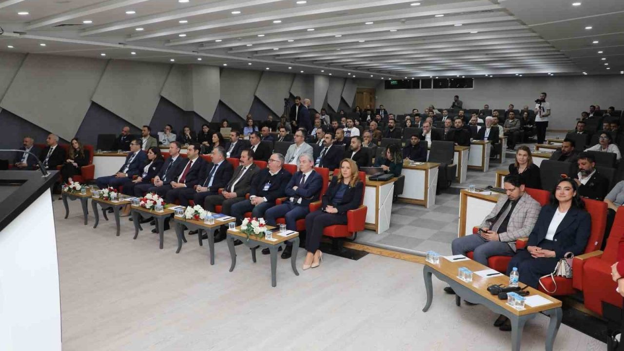 "En Doğu Değil, Gelişimin Merkezi": Vanlı KOBİ’ler İçin Dijital Fırsat Kapısı Açıldı