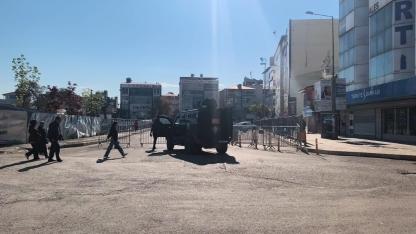 Iğdır’da 1 Mayıs Önlemi: Belediye Meydanı Araç Trafiğine Kapatıldı