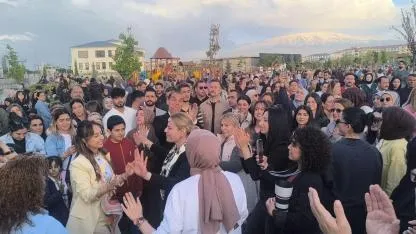 Iğdır’da Baharın Müjdecisi Hıdırellez: Millet Bahçesi’nde Dev Kutlama!