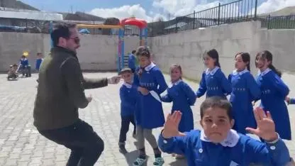 Iğdır'da Gülümseten Kareler: Öğrencilerin "Şevko" Coşkusu!