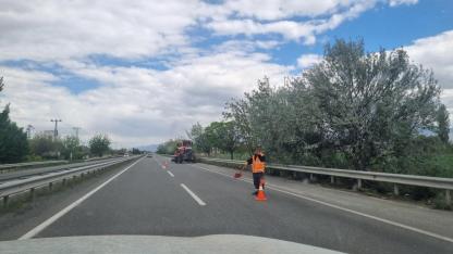 Iğdır’da Karayolları ekiplerinin yollarda bahar temizliği