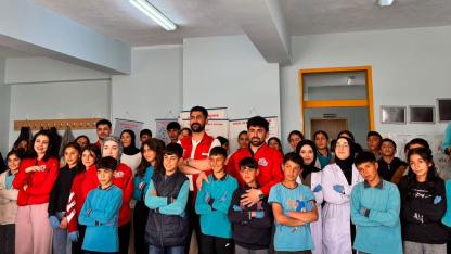 Iğdır'da Köy Okullarına Bilim Taşıyan Proje: Gezici STEM Atölyesi Bulakbaşı Ortaokulu’nda