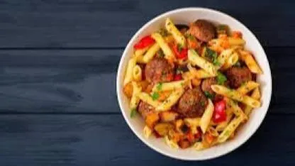 Köfteli Ve Patlıcanlı Penne Tarifi