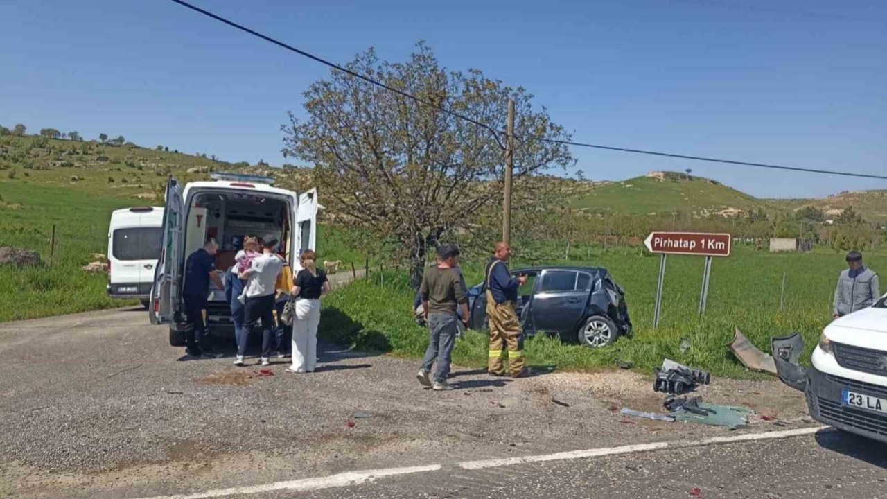 Mardin'de Zincirleme Kaza: 5 Araç Birbirine Girdi, 5 Yaralı