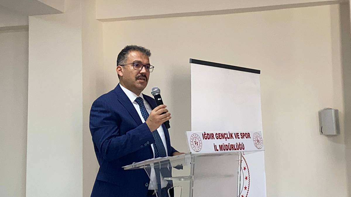 Iğdır’da 2025-2026 Eğitim Öğretim Yılı Okul Sporları Değerlendirme Toplantısı Gerçekleştirildi