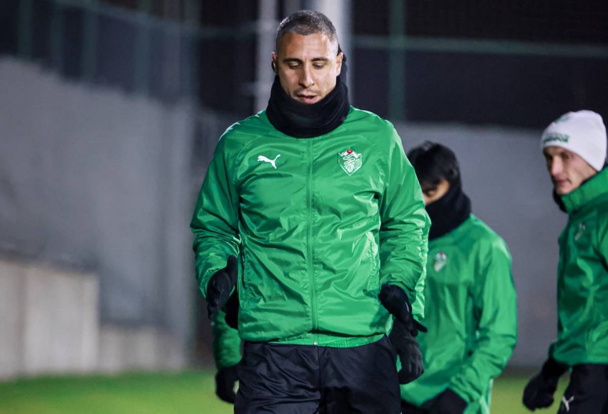 Trendyol 1. Lig'de Dev Randevu: Play-Off Potasındaki Iğdır FK, Zirve Takibi Yapan Amedspor Karşısında!