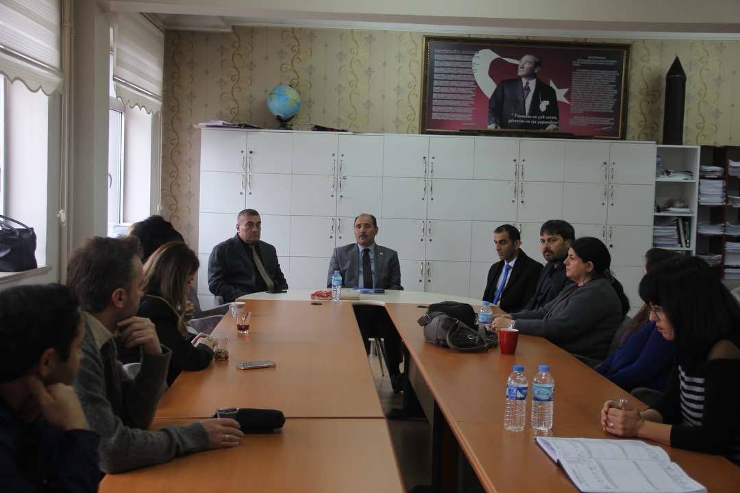 Iğdır İl Millî Eğitim Müdürü Aziz Gün, Haydar Aliyev Fen Lisesi Pansiyonunu Ziyaret Etti