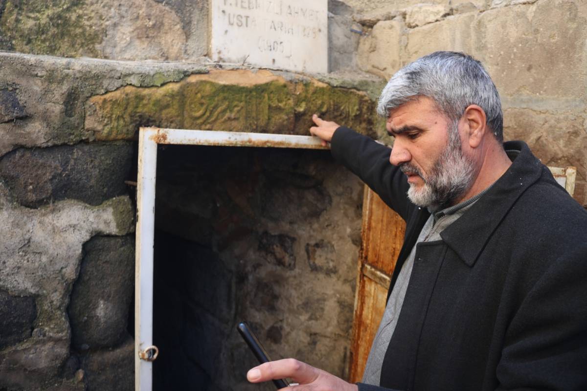 Karakoyunlu’daki Tarihi Buzhane Yok Olma Tehlikesiyle Karşı Karşıya