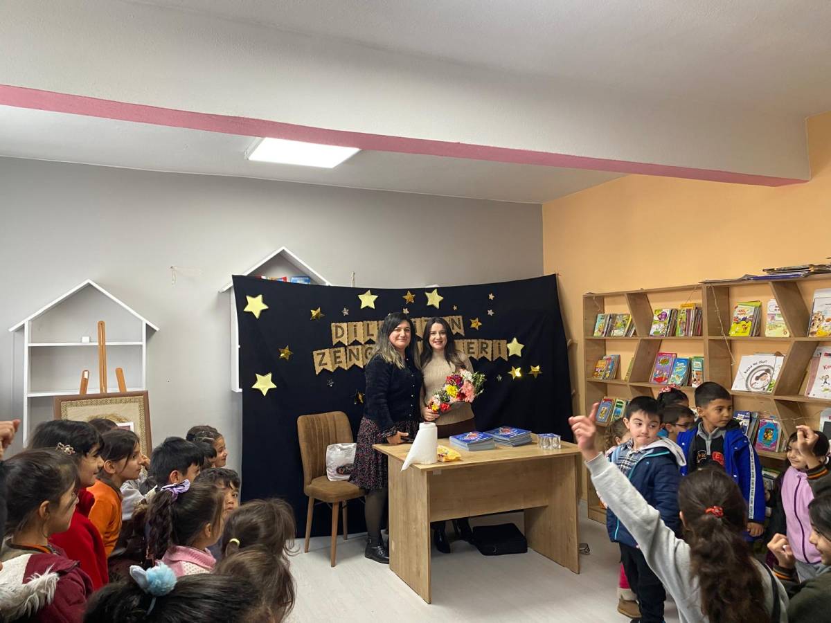 Iğdır'da Çocuklar Kitapla ve Bilimle Buluştu