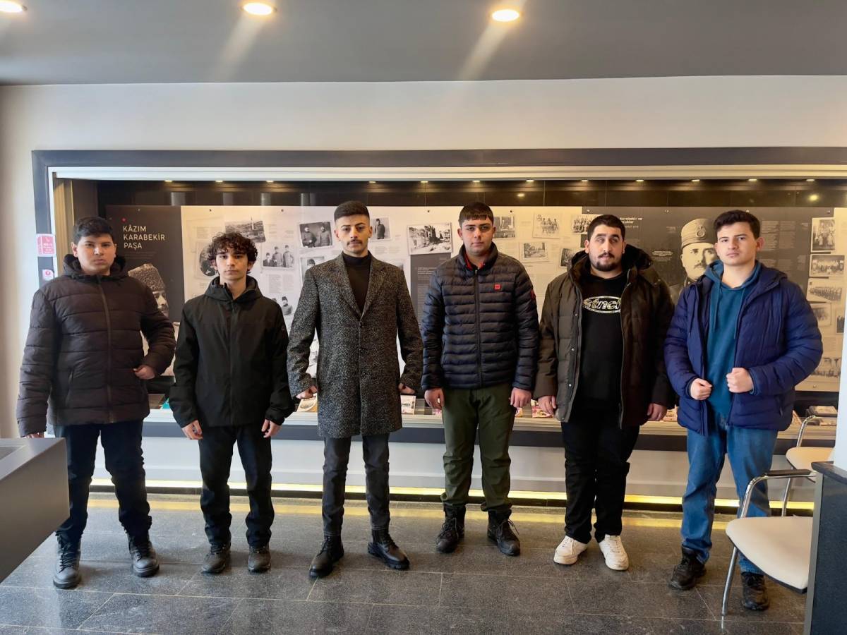 Iğdır’da Anlamlı Tepki: “Bayrak Namusumuzdur!”