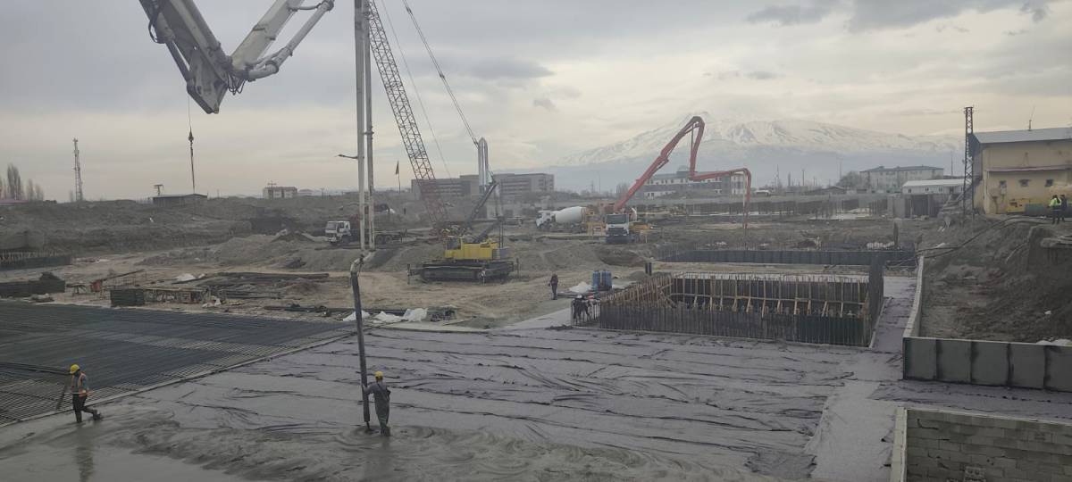 Iğdır 400 Yataklı Devlet Hastanesi’nin İnşaatı Tüm Hızıyla Devam Ediyor