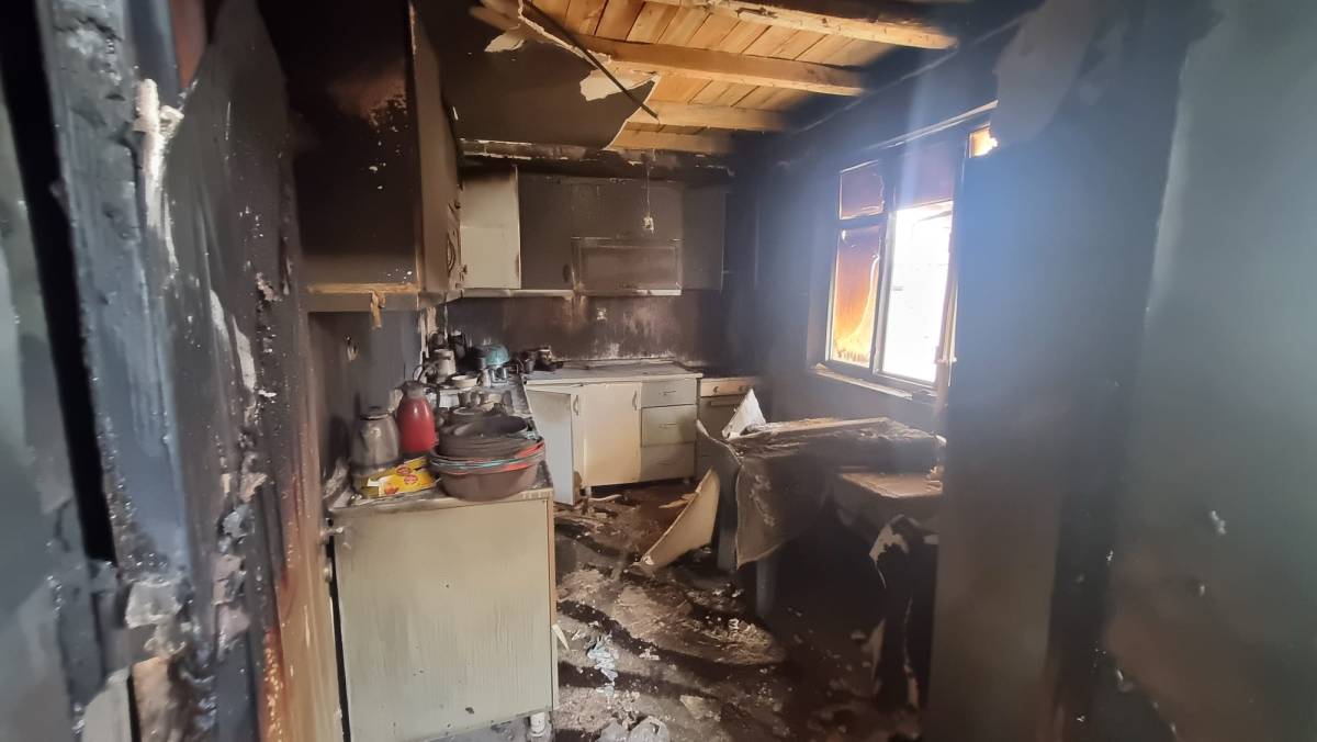 Adalet ve Kalkınma Partisi Iğdır Teşkilatından Yangınzede Aileye Destek Ziyareti