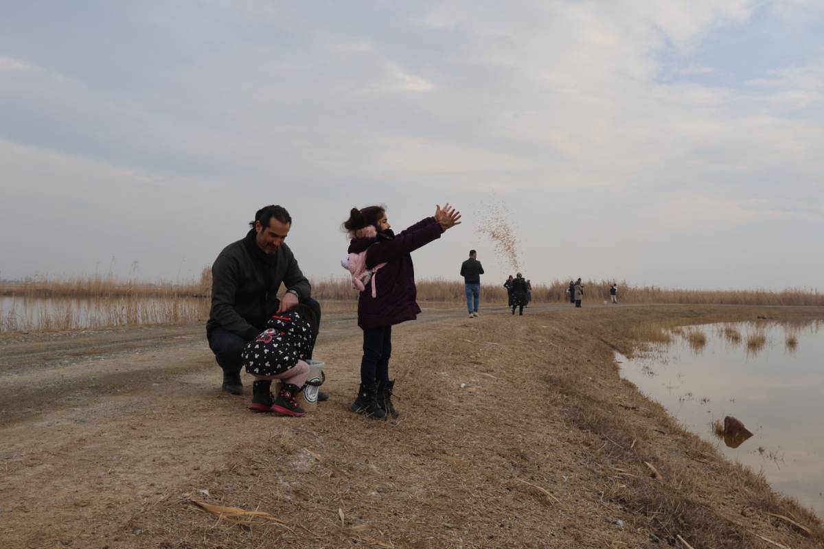 Ağrı Dağı Milli Parkı’nda Kuş Gözlem ve Yemleme Etkinliği Düzenlendi