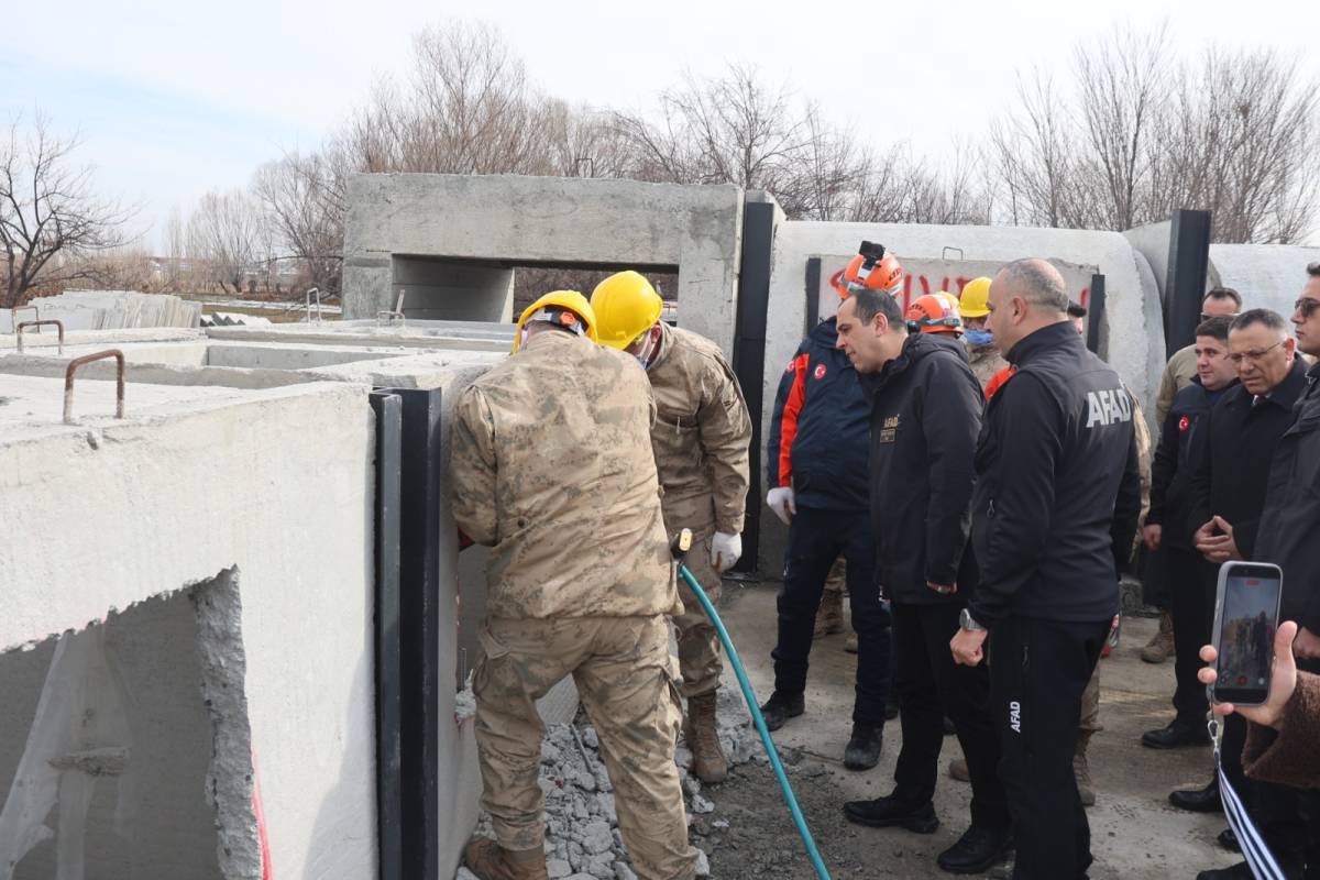Iğdır’da “Asrın Felaketi”nin Yıldönümünde Duygusal Anma