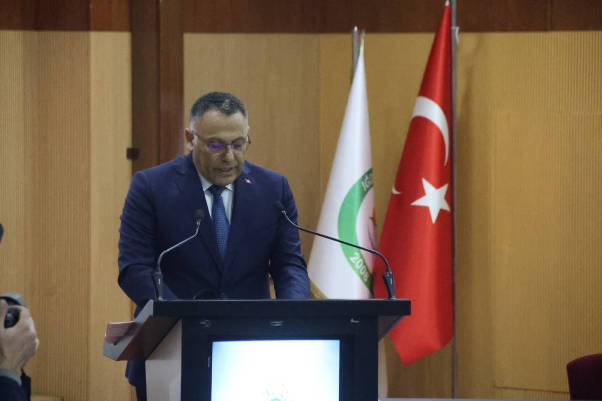 Iğdır’da “İneklerde Döl Verimi ve Buzağı Yaşama Gücünü Artırmaya Yönelik Yetiştirici Eğitim Çalıştayı” Düzenlendi