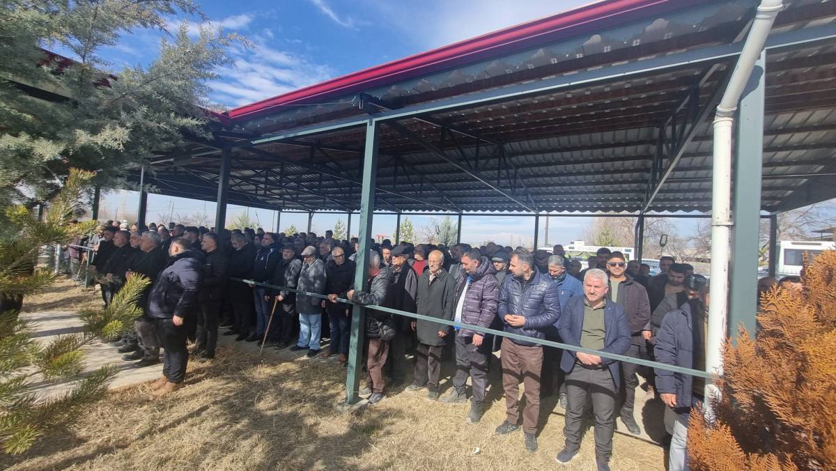 Meslektaşımız Özkan Aydın'ın Annesi Gözyaşlarıyla Son Yolculuğuna Uğurlandı